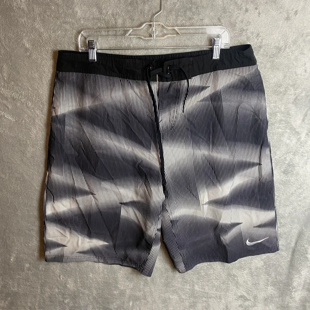 Nike Men's 36 Boardshorts Black White Striped Swim Trunks